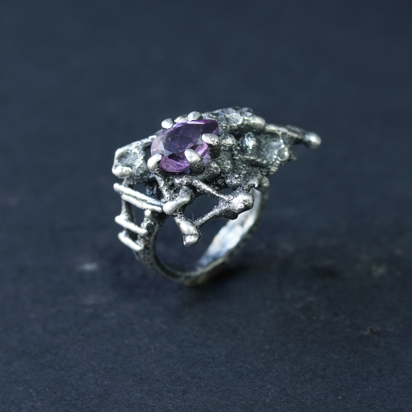 Anillo VESTIGIO