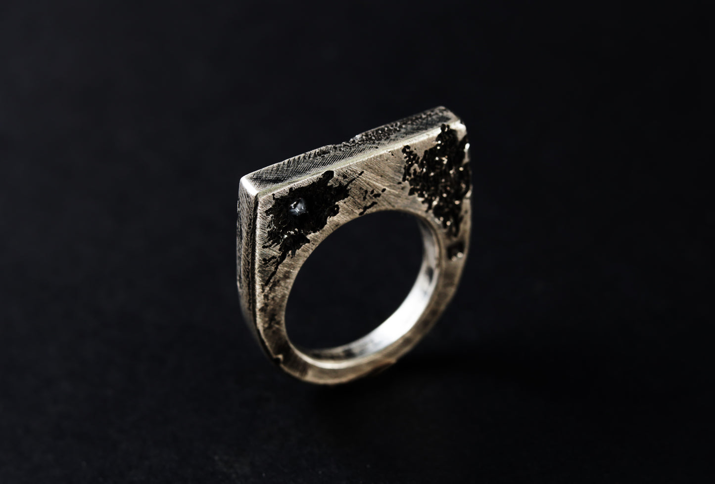 Anillo o Colgante Corrosión